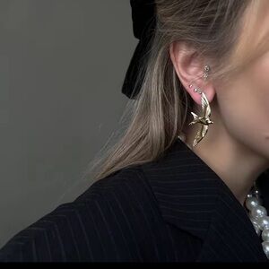 Vintage Swallow Wings 18K Gold Stainless Steel Earrings - Unique Statement Studs